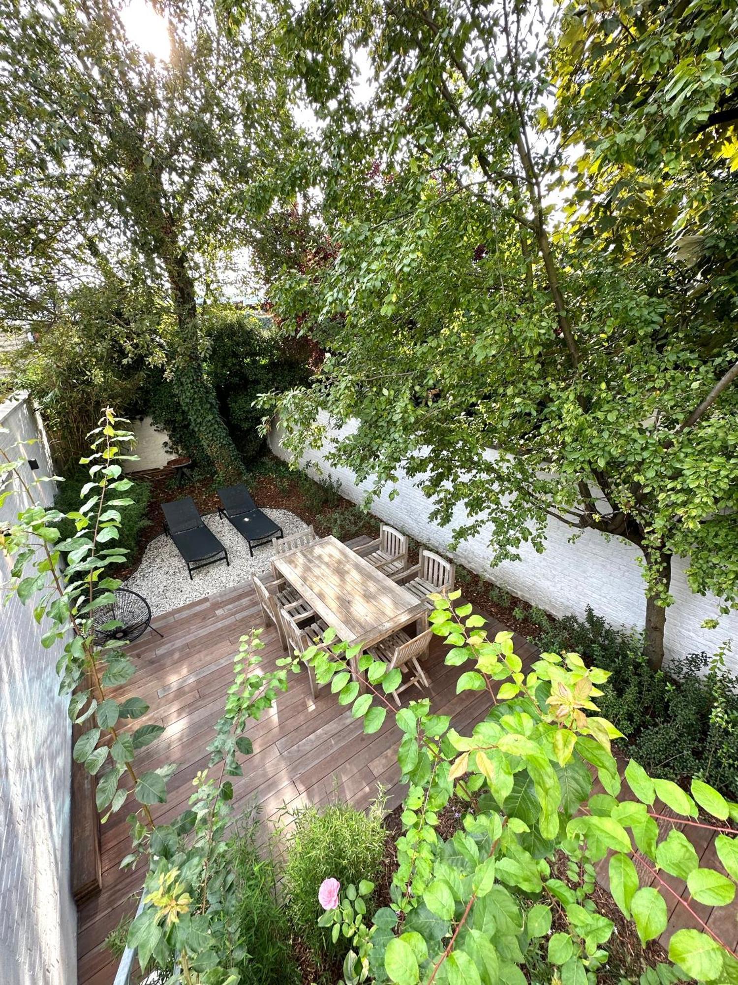 Luxury Apartment With Cosy Garden! เกนต์ ภายนอก รูปภาพ