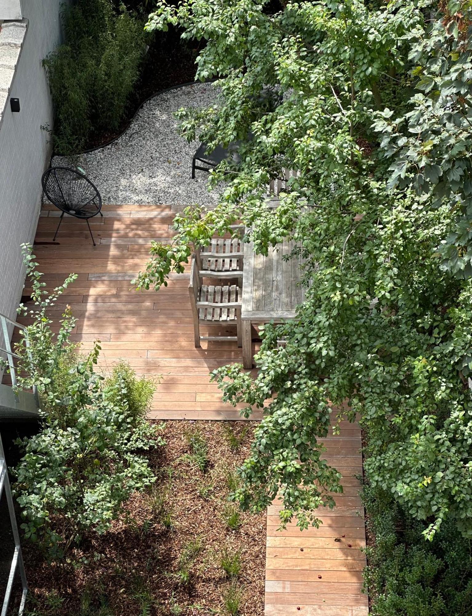 Luxury Apartment With Cosy Garden! เกนต์ ภายนอก รูปภาพ