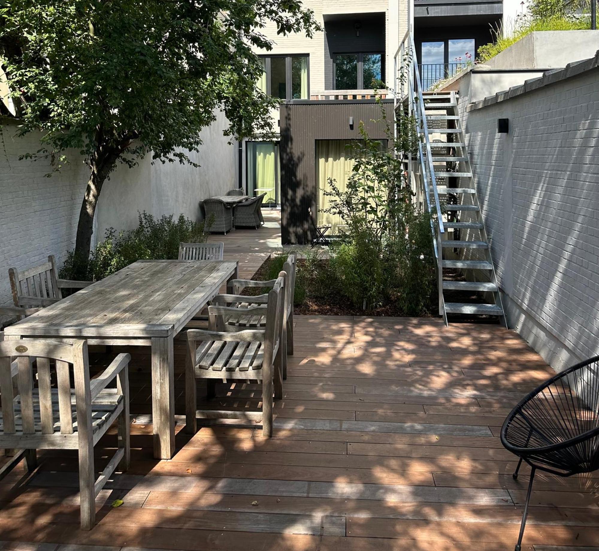 Luxury Apartment With Cosy Garden! เกนต์ ภายนอก รูปภาพ