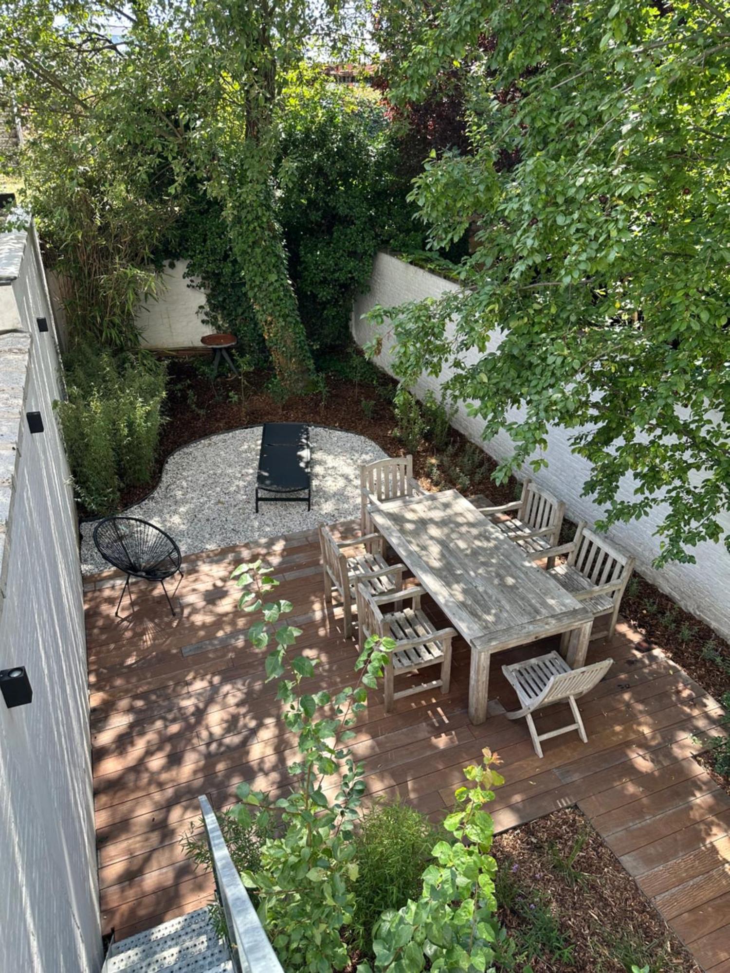 Luxury Apartment With Cosy Garden! เกนต์ ภายนอก รูปภาพ
