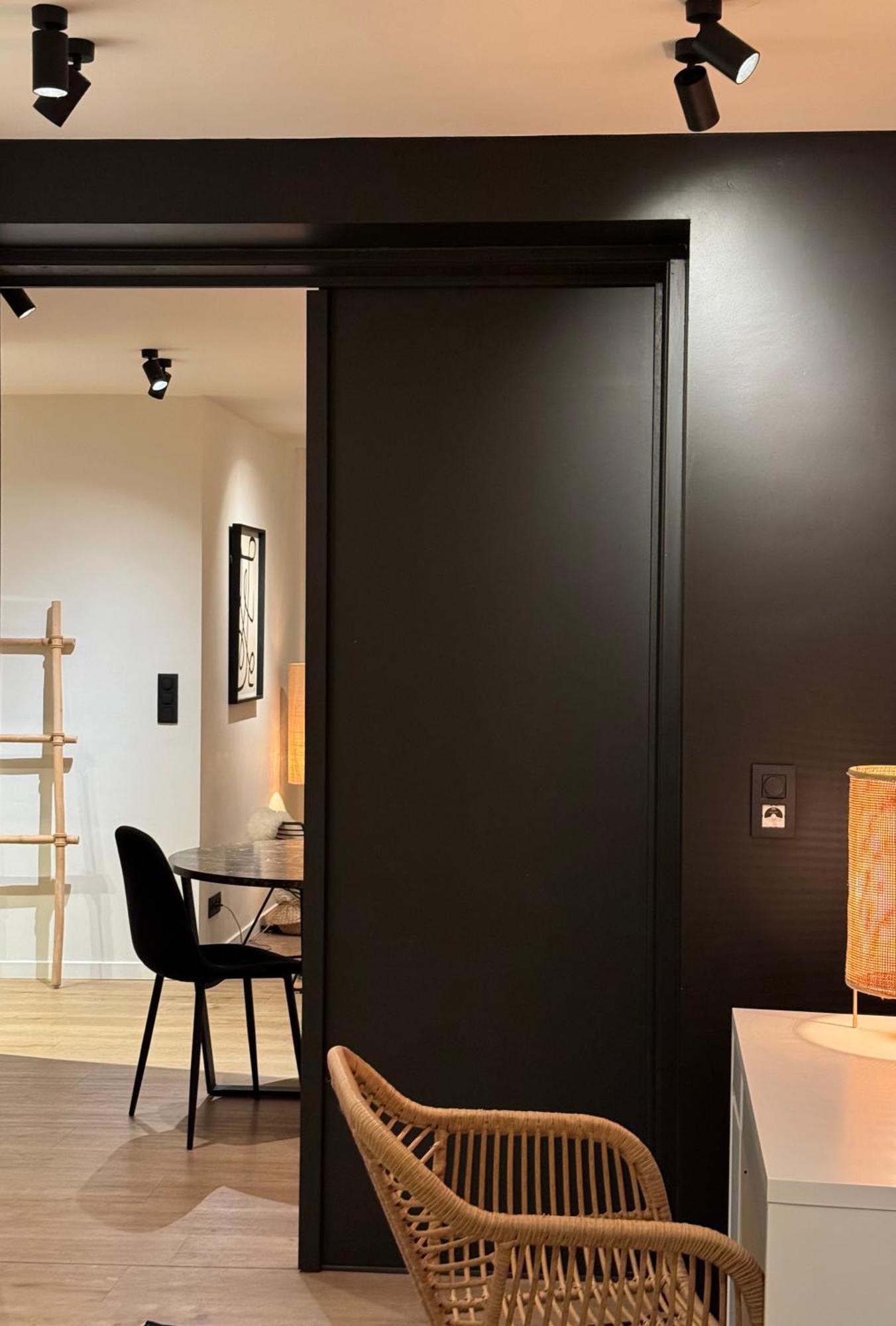 Luxury Apartment With Cosy Garden! เกนต์ ภายนอก รูปภาพ